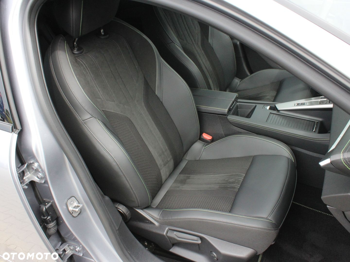 Peugeot 308 - 15