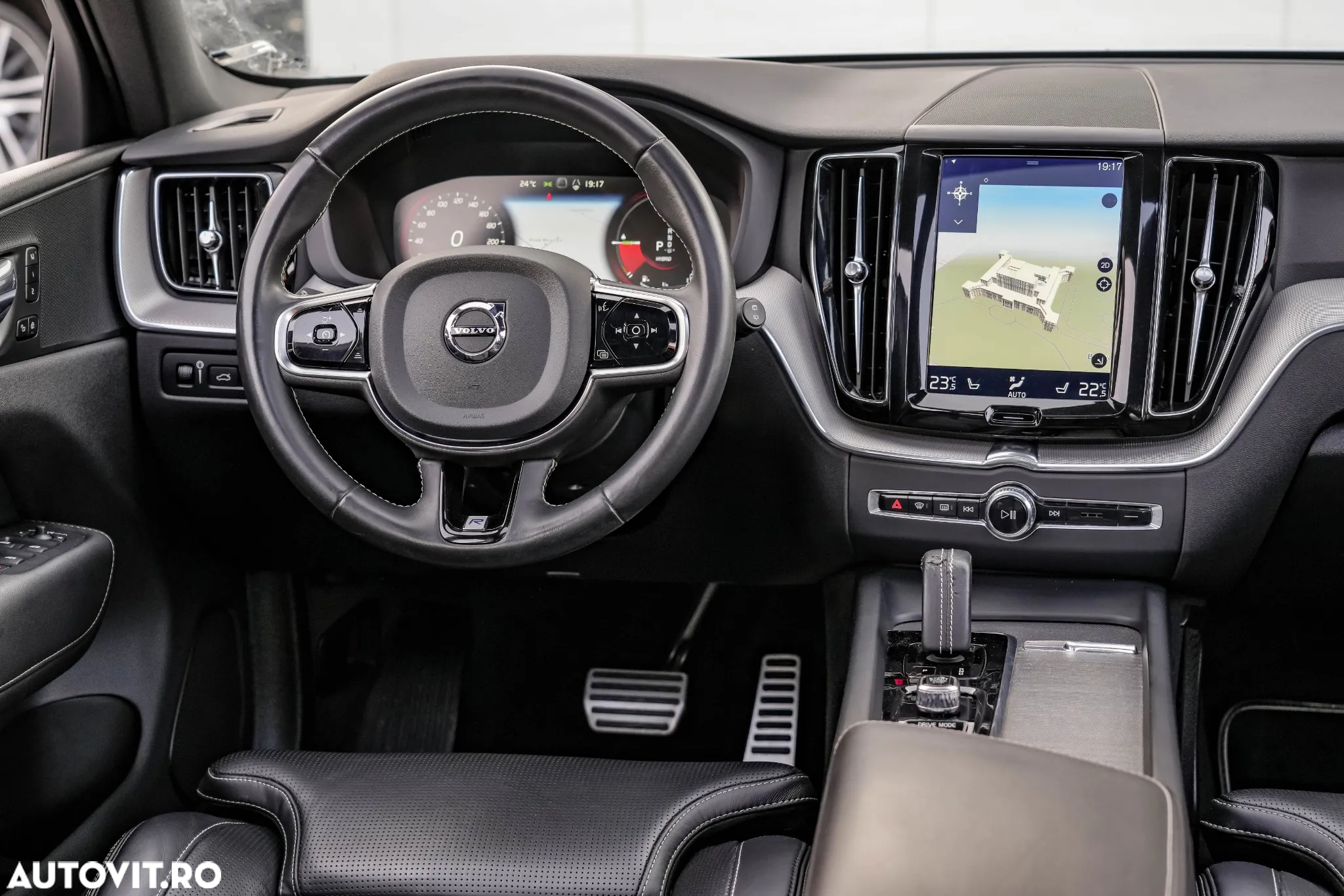 Volvo XC 60 T8 AWD Recharge Geartronic RDesign - 7