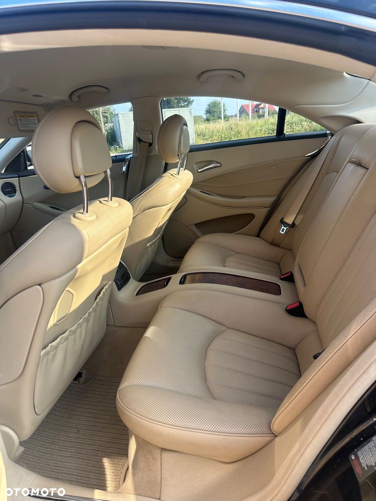 Mercedes-Benz CLS 500 - 8