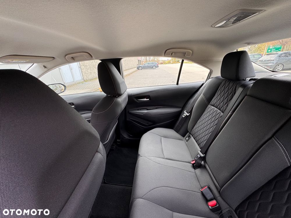 Toyota Corolla 1.5 Comfort - 23
