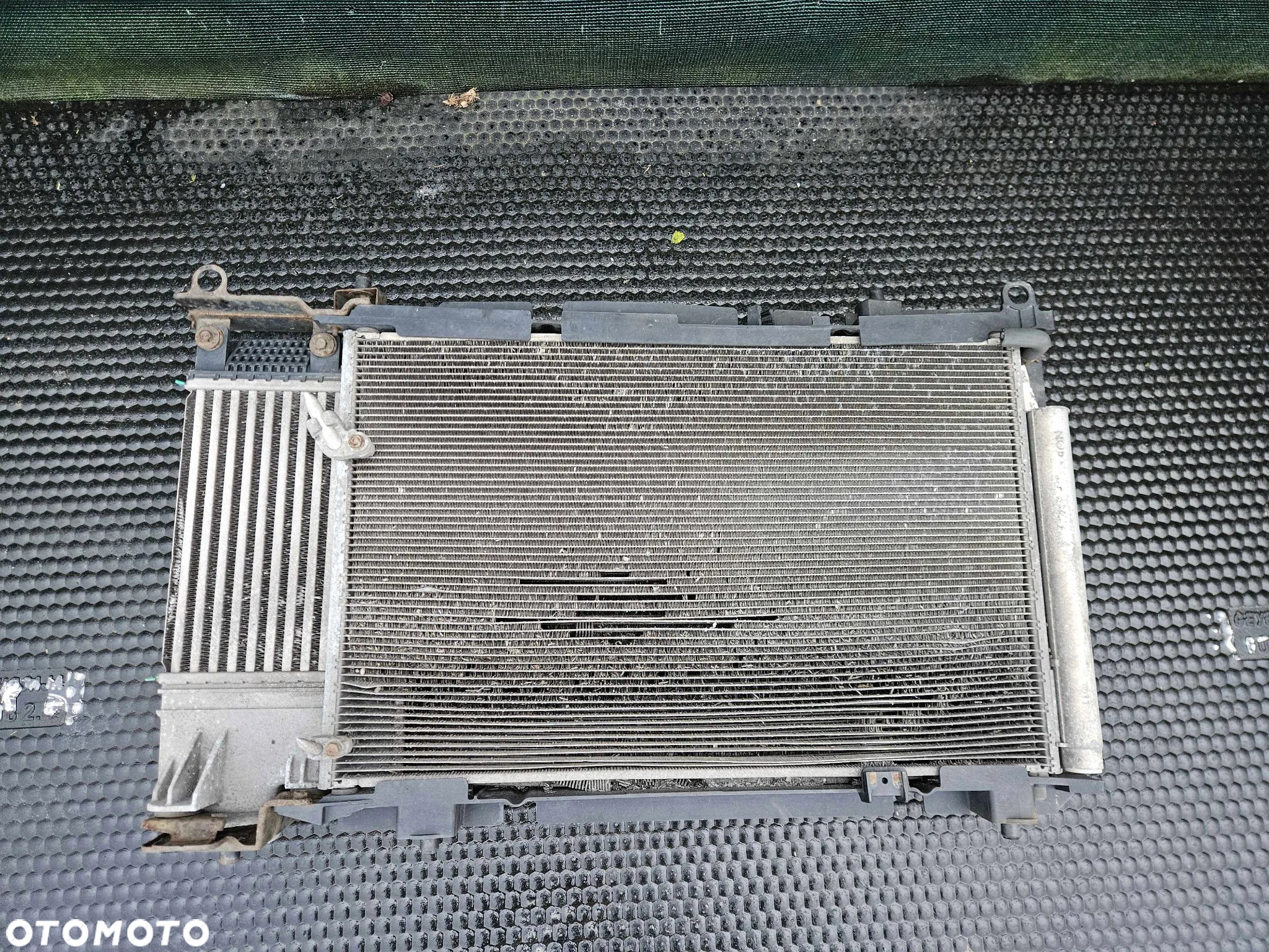 Chłodnica Wody Plynu Klimatyzacji Intercooler Wentylator 1.4 D4D Toyota Auris 1 I Lift 2011r - 8
