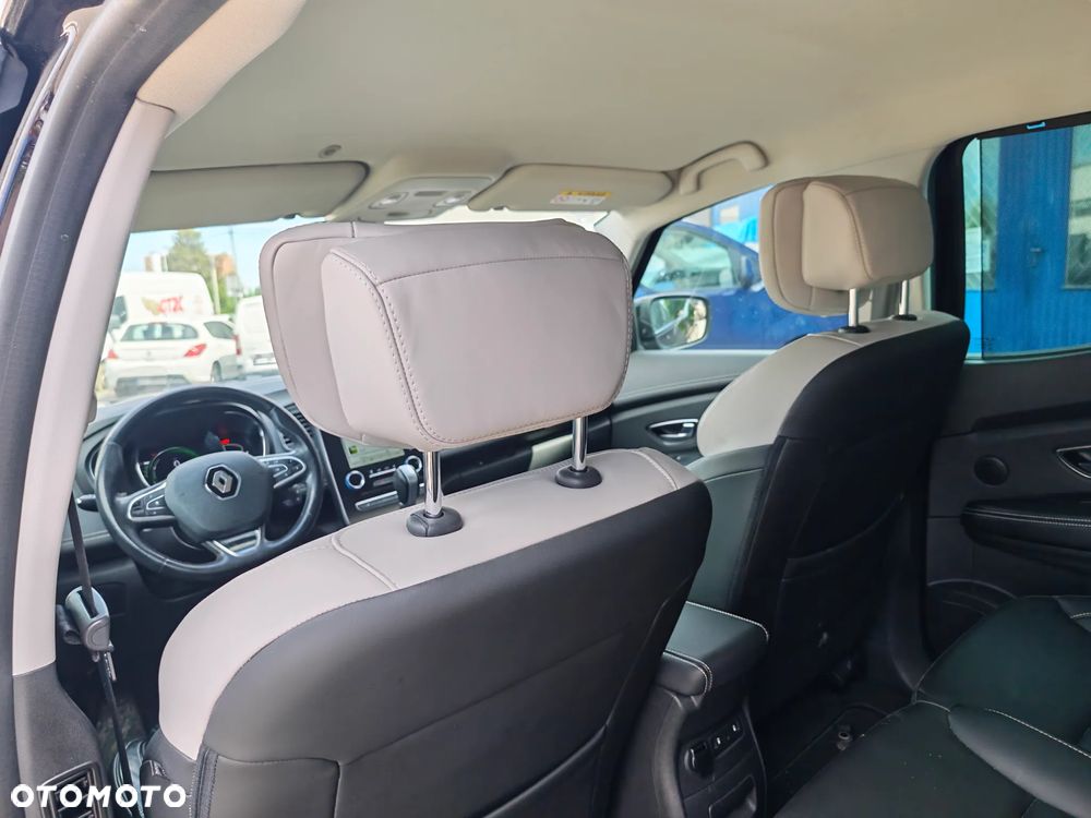 Renault Scenic - 17
