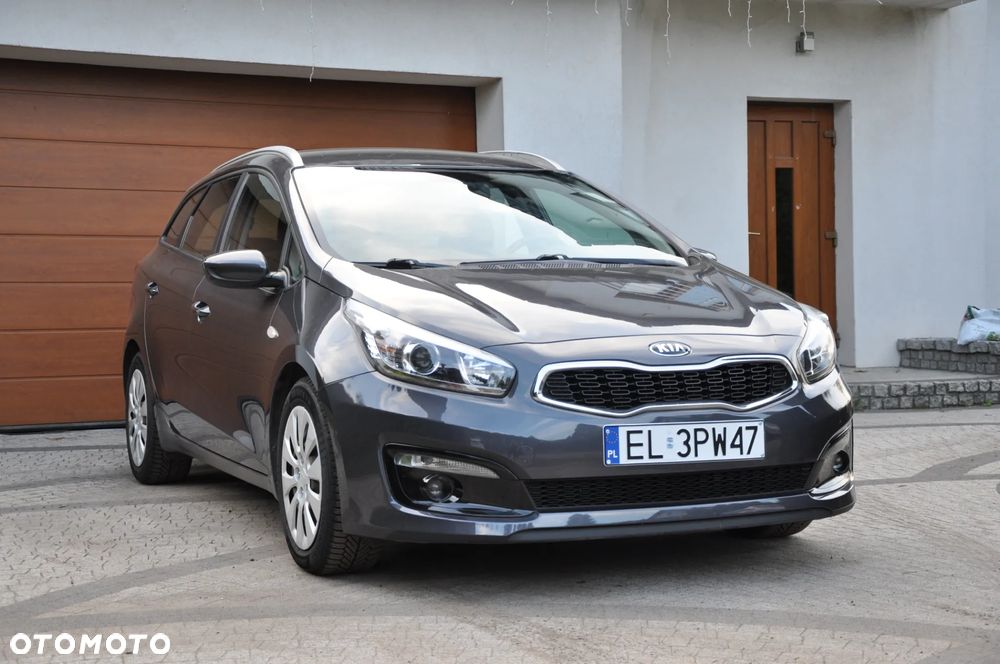 Kia Ceed 1.4 L - 10