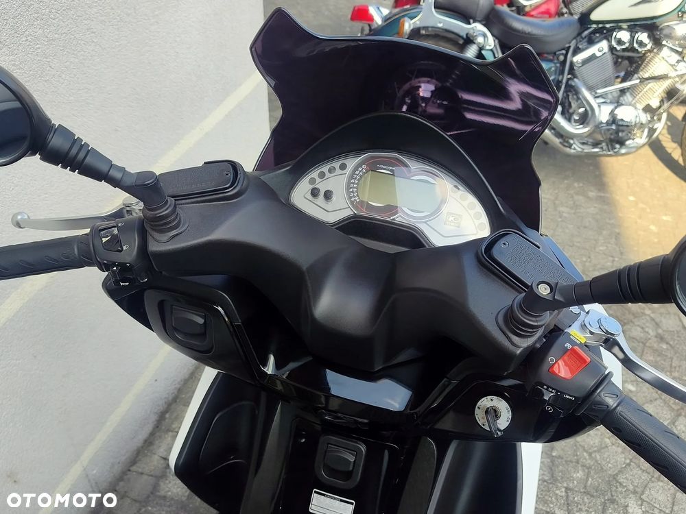 Kymco X-Town - 11