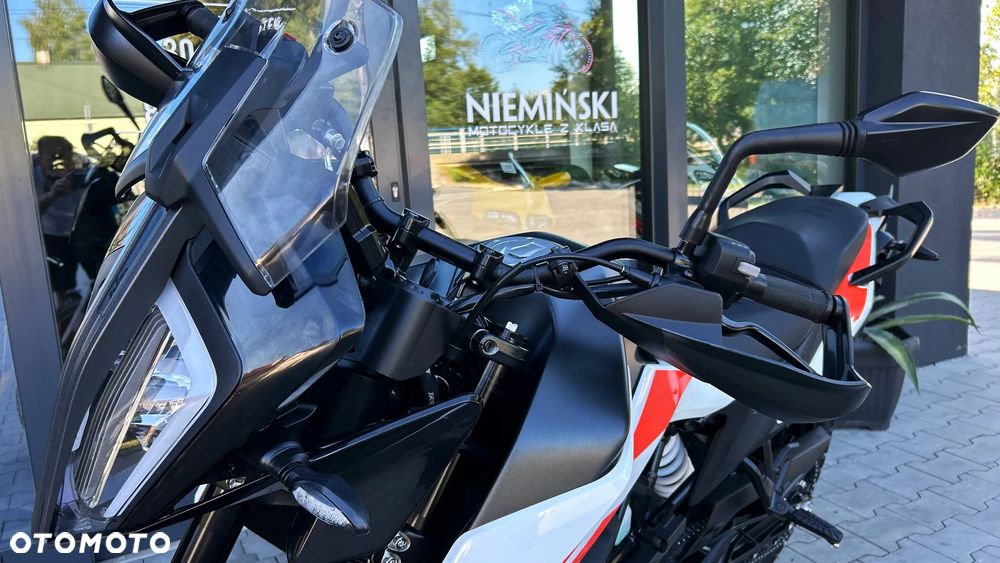 KTM Adventure 390 - 20