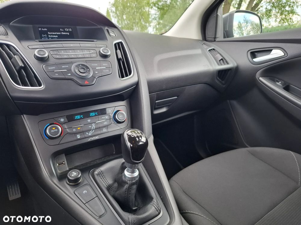 Ford Focus - 18