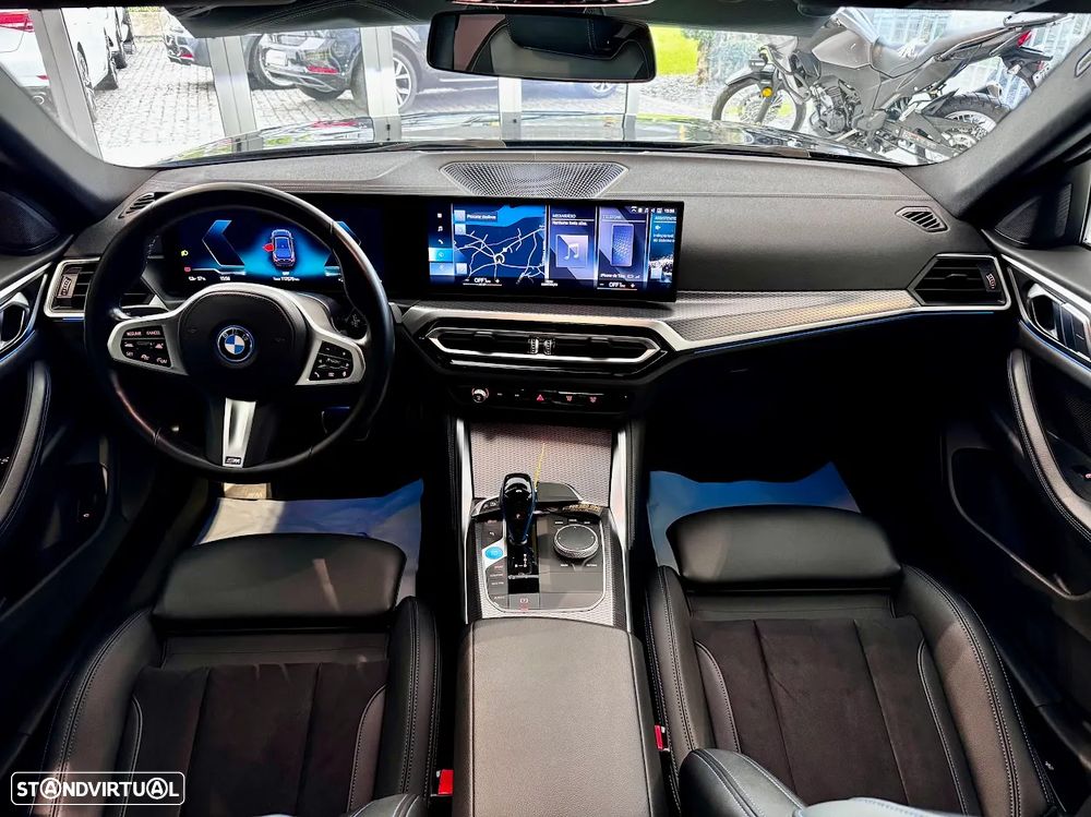 BMW i4 eDrive40 Pack Desportivo M - 14