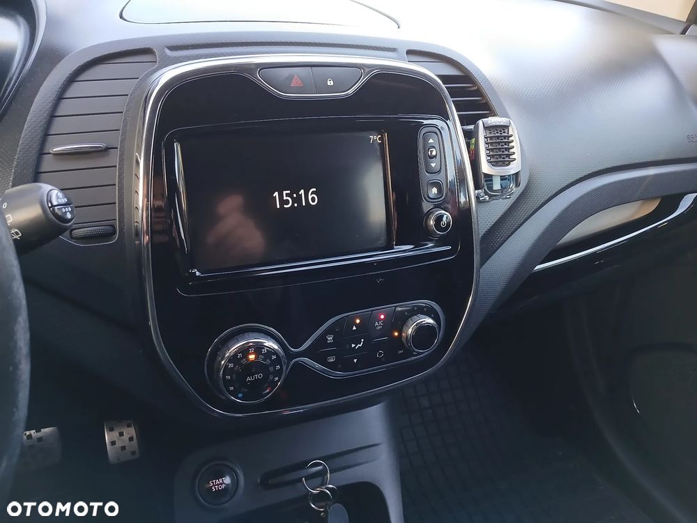 Renault Captur - 21