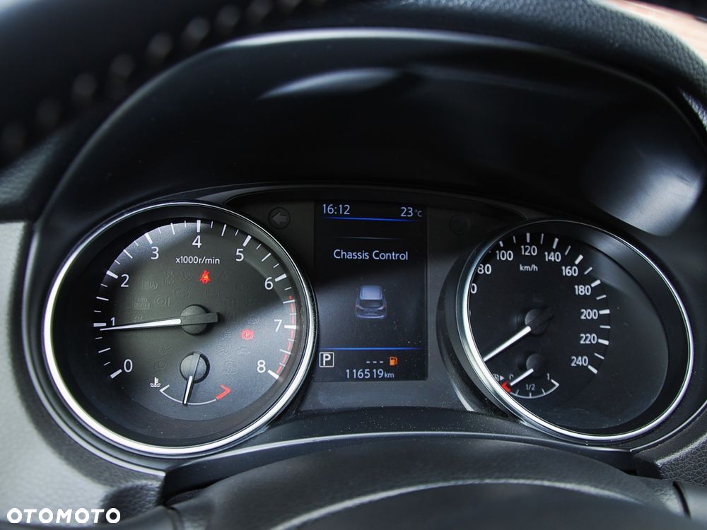 Nissan Qashqai 1.3 DIG-T Acenta DCT - 34