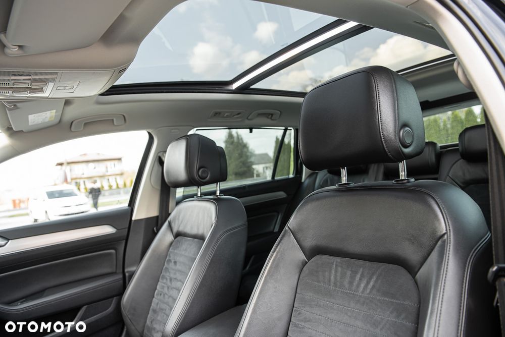 Volkswagen Passat Variant - 19