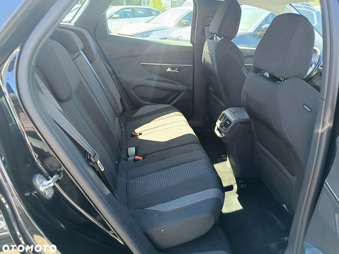 Peugeot 3008 1.5 BlueHDi Active Pack S&S - 8