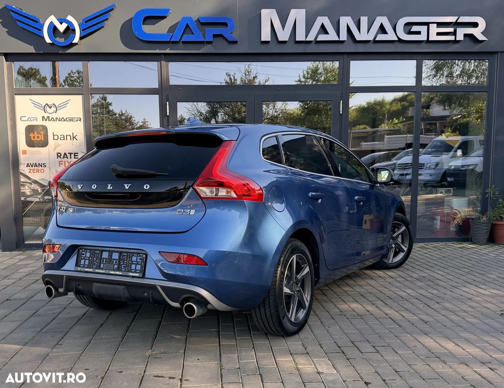 Volvo V40 D3 Geartronic RDesign - 3