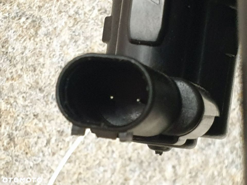 JEEP COMPASS 1.4T od 2018 roku . Klapka Wlewu Paliwa - 18