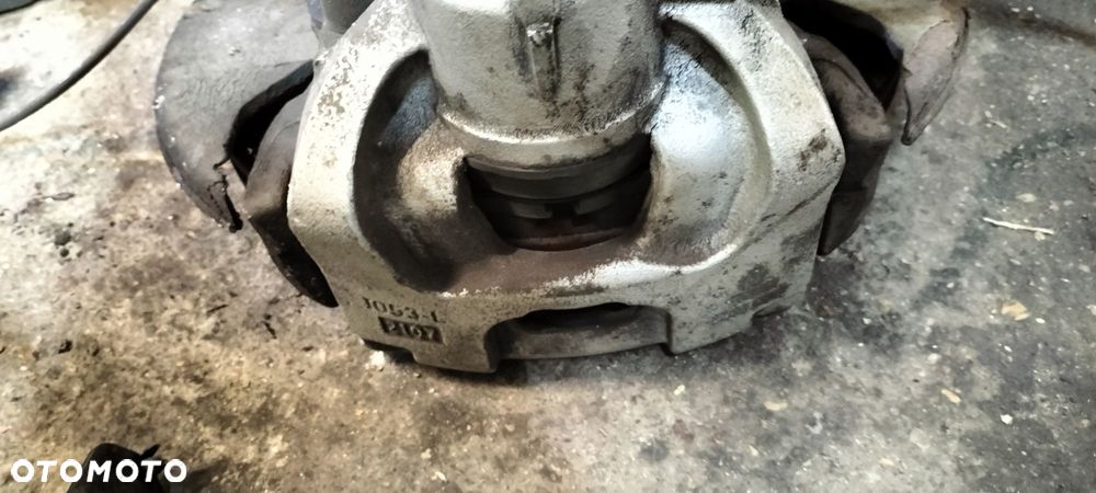 Zaciski piasta przód Vectra c signum 1.9 120km - 6