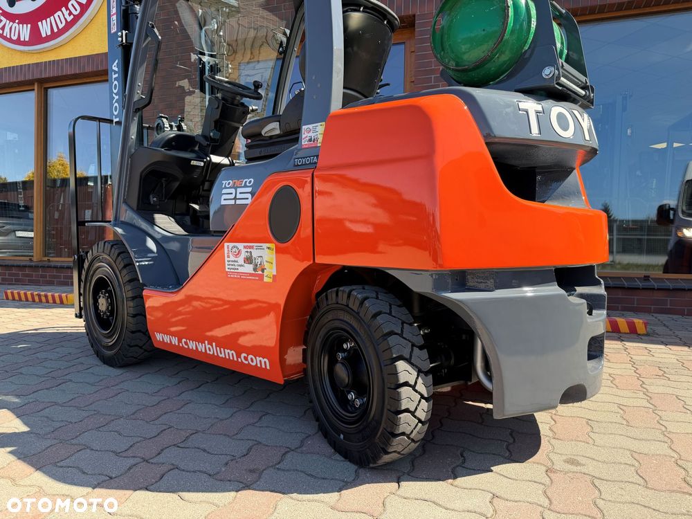 Toyota 02-8FGF25 - 12