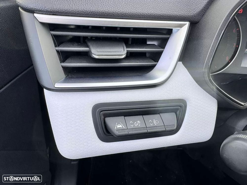 Renault Clio 1.5 Blue dCi Evolution - 15