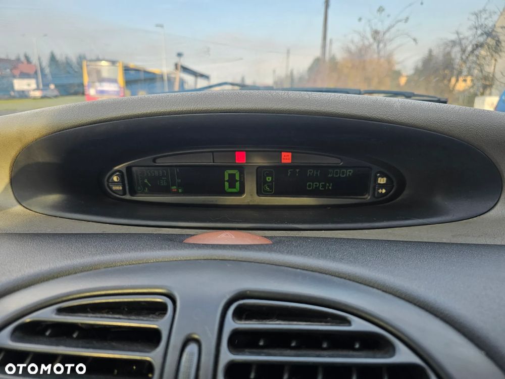 Citroën Xsara Picasso 1.6 16V Magic - 15