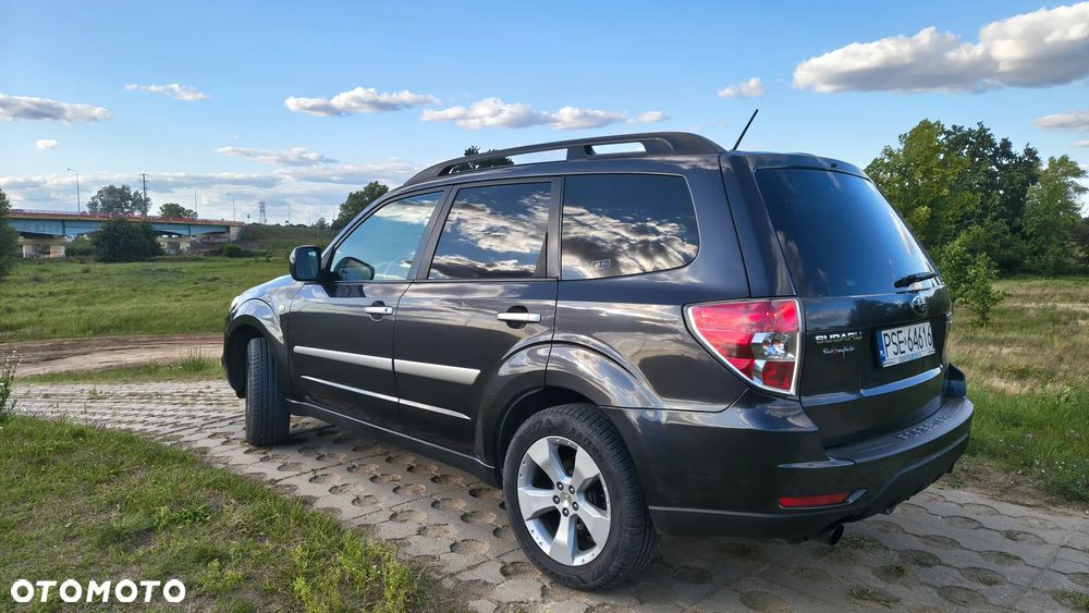 Subaru Forester 2.0D XA 000 Euro5 - 3