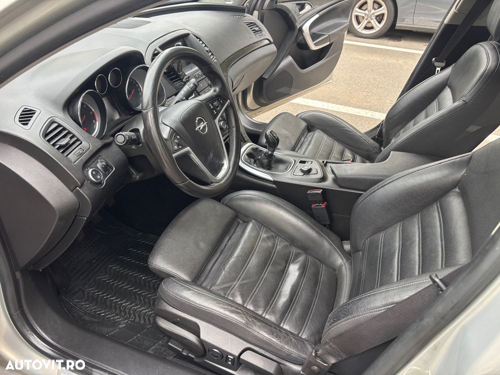 Opel Insignia - 4