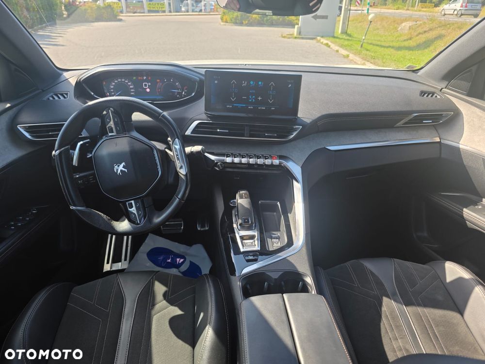 Peugeot 5008 - 21