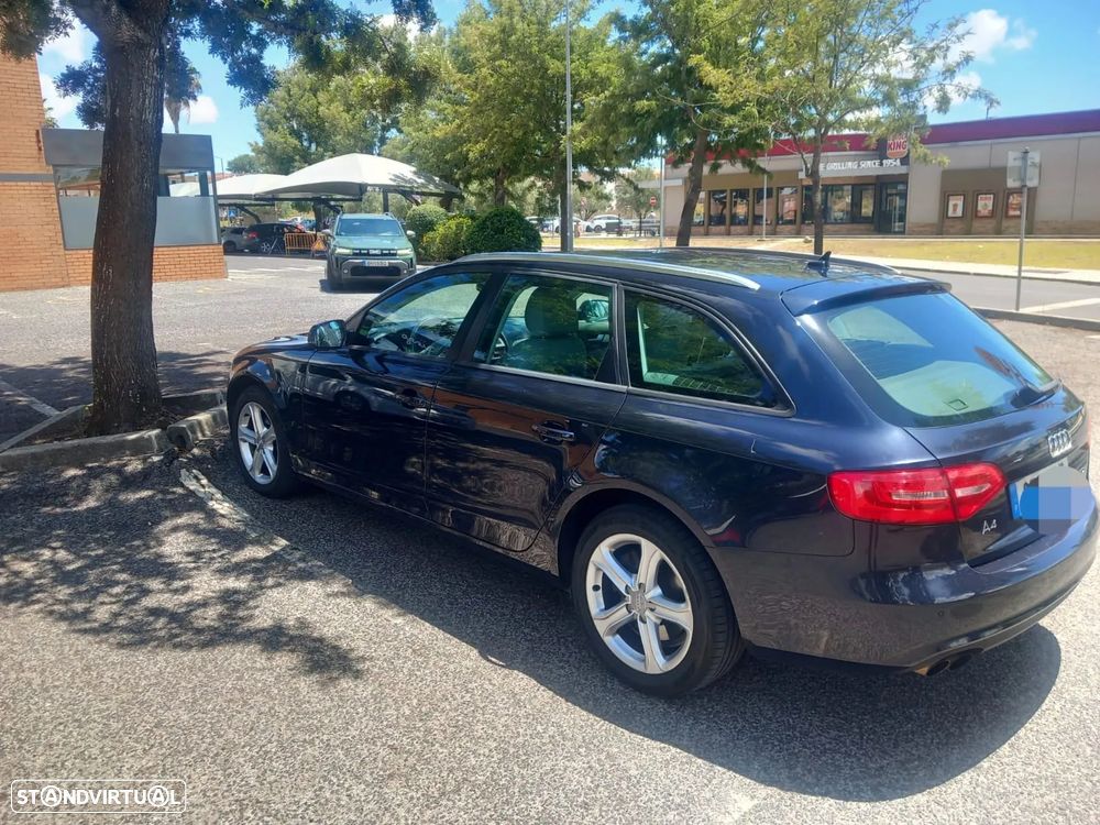 Audi A4 Avant 2.0 TDI DPF Ambiente - 13