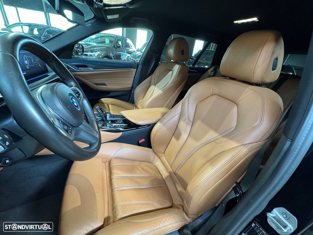 BMW 530 e Pack Desportivo M - 30