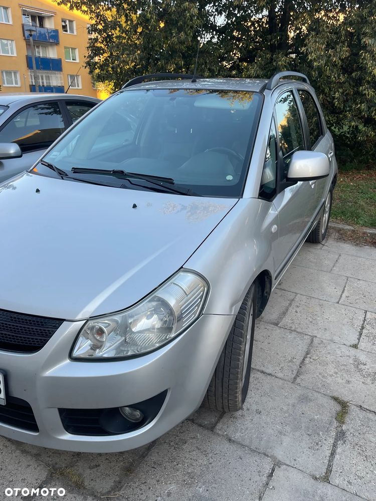 Suzuki SX4 - 3