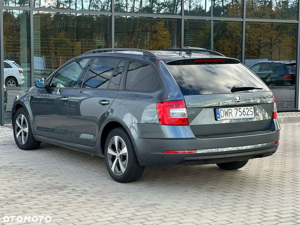 Skoda Octavia 1.6 TDI Ambition - 9