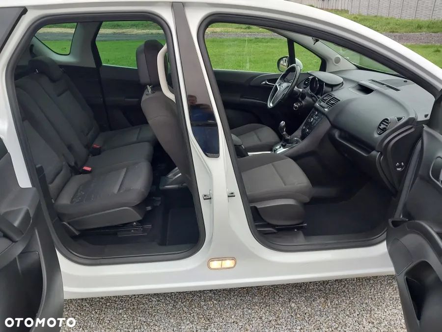 Opel Meriva 1.4 T Cosmo S&S - 3