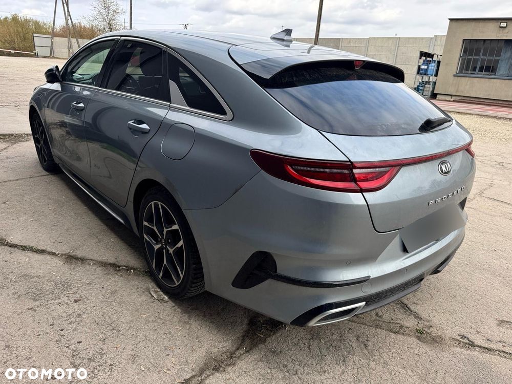 Kia ProCeed 1.6 CRDi GT Line DCT - 4