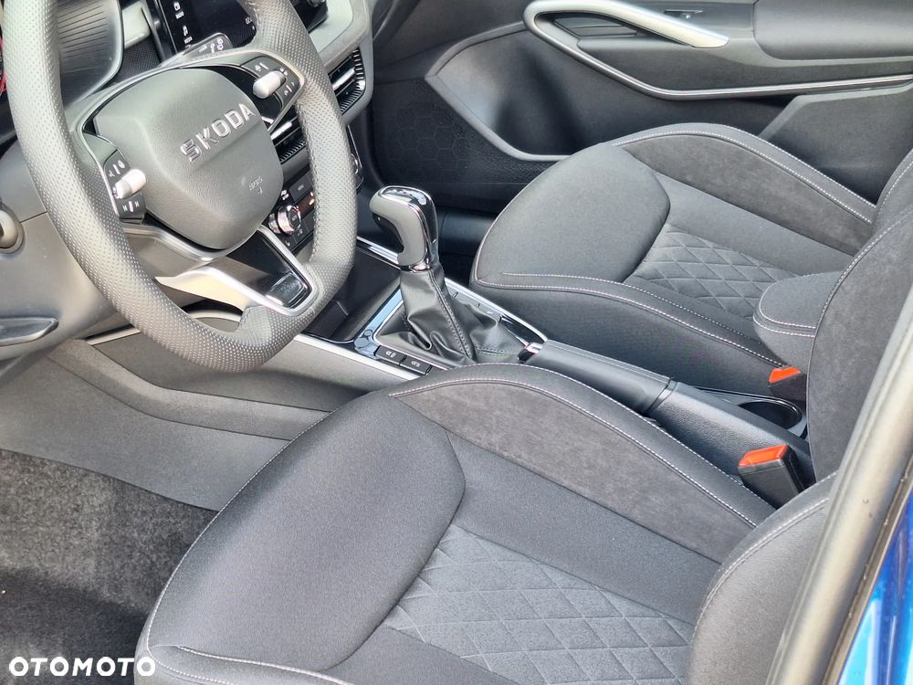 Skoda Fabia 1.5 TSI Monte Carlo DSG - 10