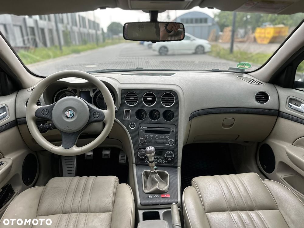 Alfa Romeo 159 - 9