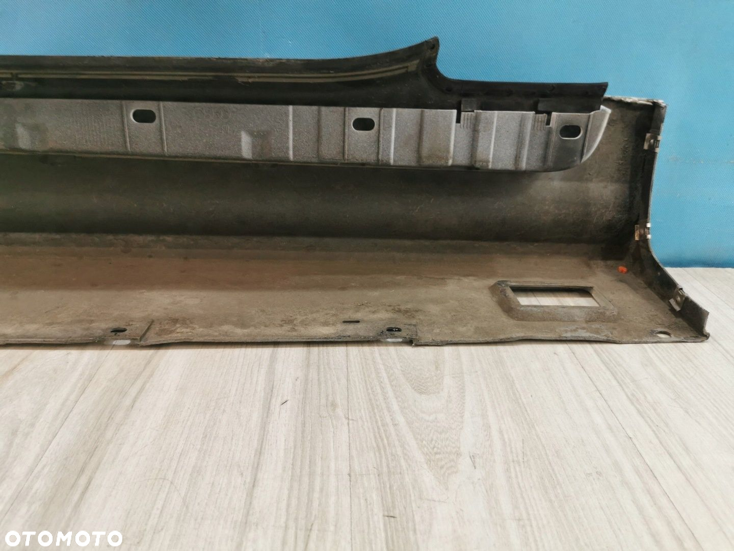 Audi TT S Line 2007/2011 listwa progowa próg lewa LY7C - 10