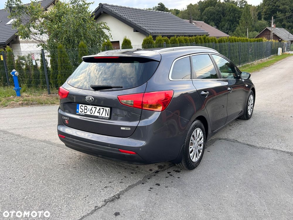 Kia Ceed 1.4 L - 4