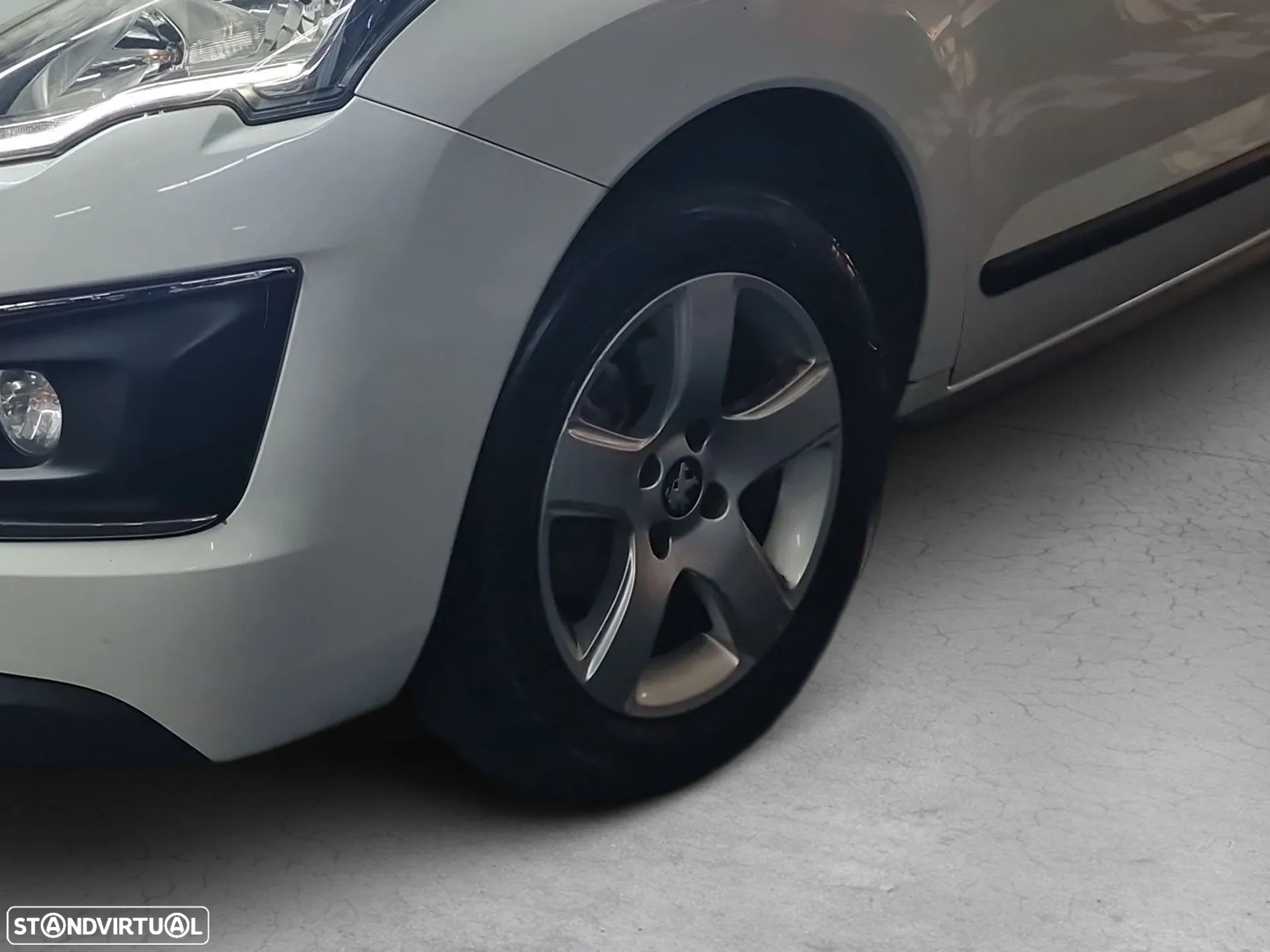 Peugeot 3008 BlueHDi 120 EAT6 Stop & Start Active - 5