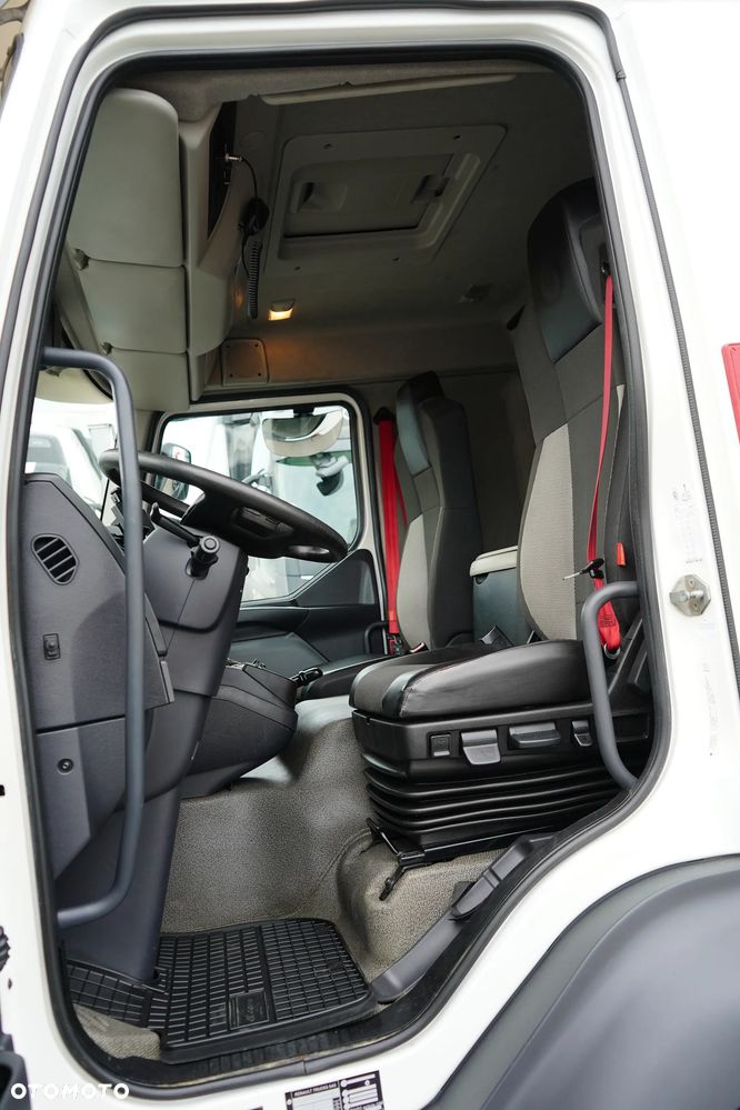 Renault / D 16 / 280 / ACC / EURO 6 / KONTENER + WINDA / ŁAD. 9095 KG / 18 PALET - 7