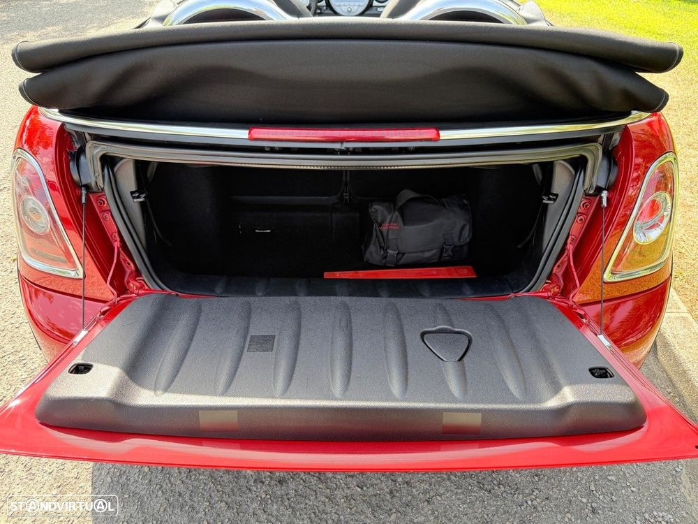 MINI Cabrio Cooper S - 11