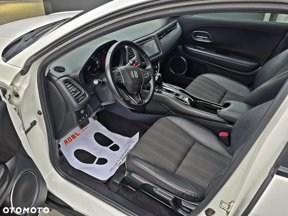 Honda HR-V 1.5 i-VTEC CVT Executive - 13