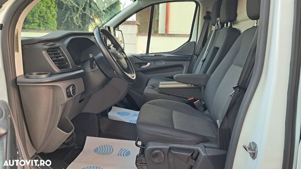 Ford Transit Custom - 21