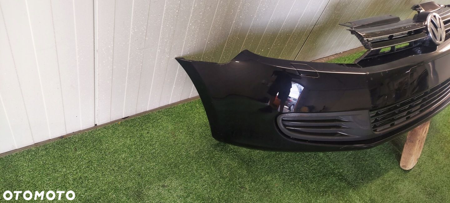 ZDERZAK GRILL VW GOLF 6 SPRYSKI LAK LC9X - 2
