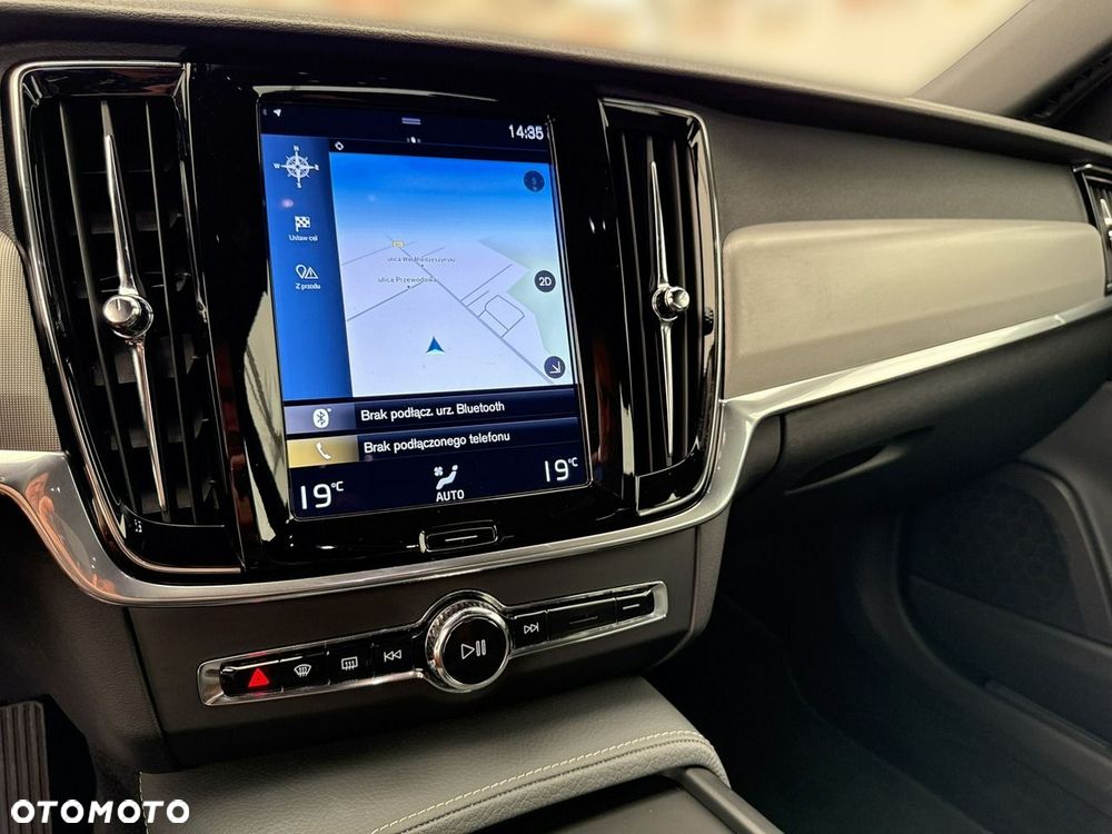 Volvo S90 - 26