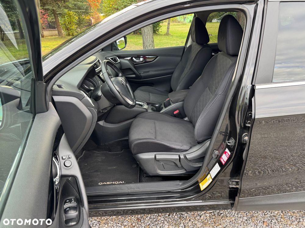 Nissan Qashqai 1.2 DIG-T Xtronic TEKNA - 10