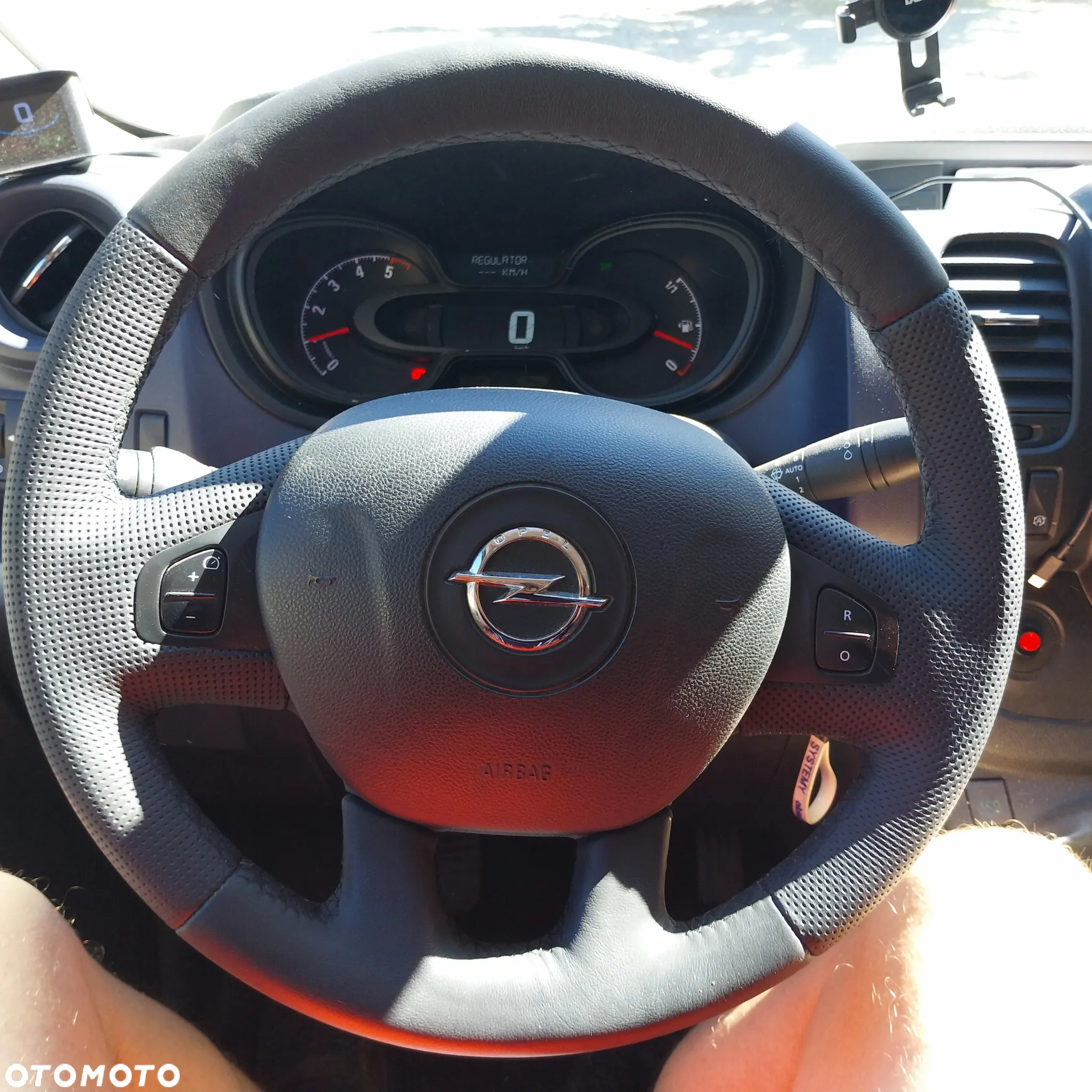 Opel Vivaro 1.6 D (CDTI) L2H1 - 27