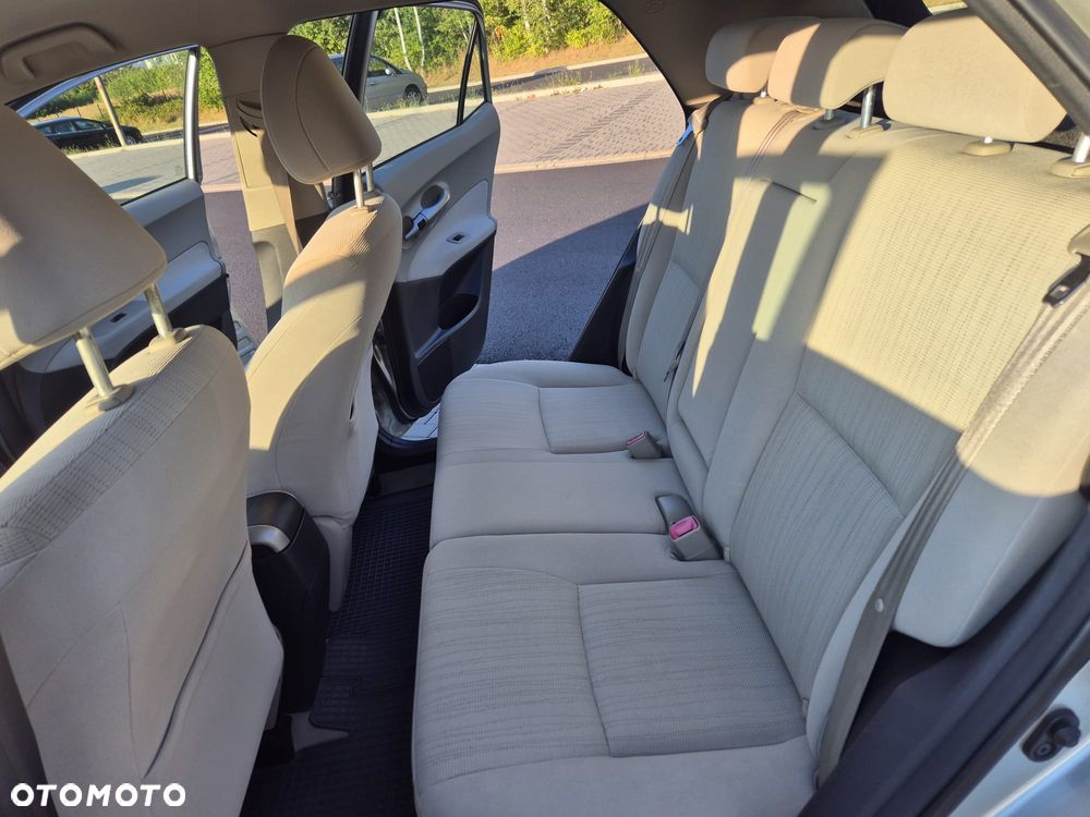 Toyota Auris 1.6 VVT-i Prestige MM - 3
