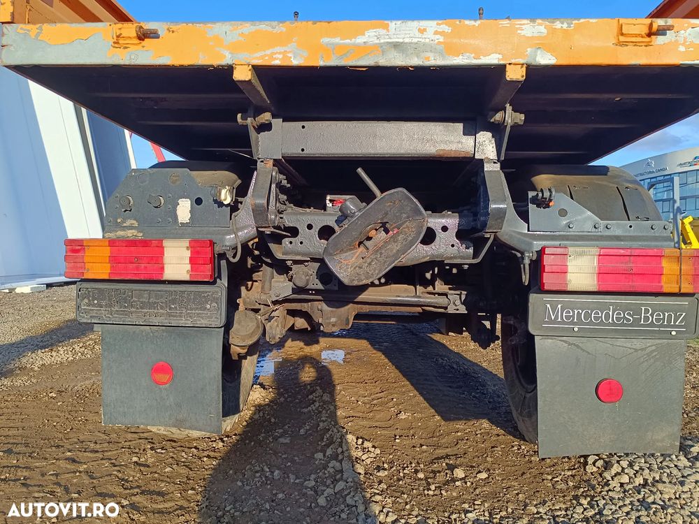 Mercedes-Benz Unimog U400 - 6