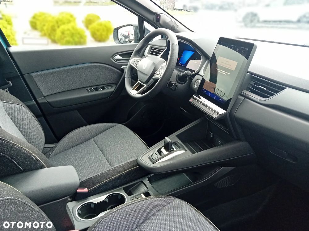Renault Symbioz 1.3 TCe mHEV Techno - 9