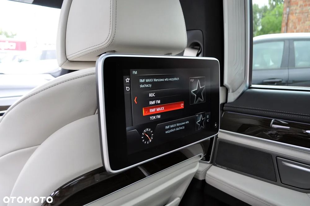 BMW Seria 7 750Ld xDrive - 30