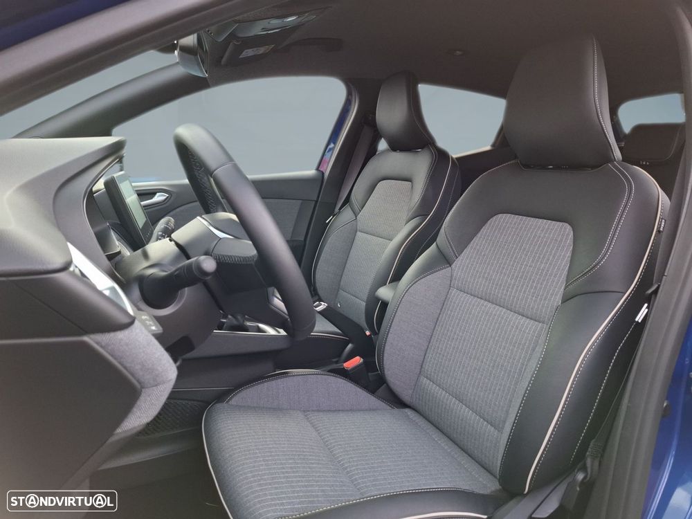 Renault Clio 1.0 TCe Techno - 11