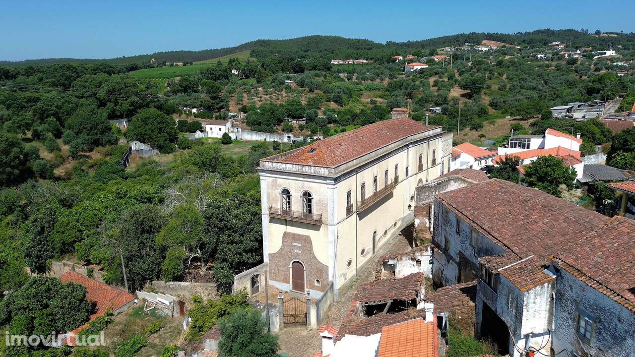 Quinta com árvores de fruto e piscina no Sardoal, Santarém - Grande imagem: 4/35