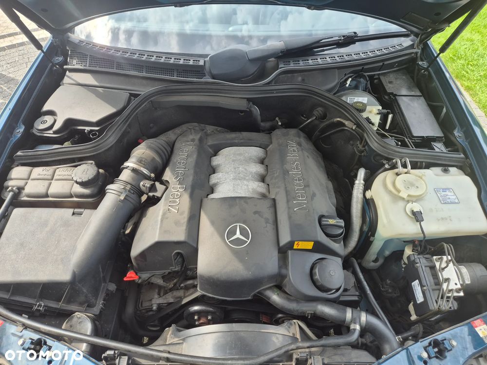 Mercedes-Benz CLK 320 - 21